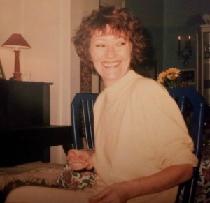 Else Skagen, fotografert i sitt hjem i Josefinesgt. i Oslo, 1993